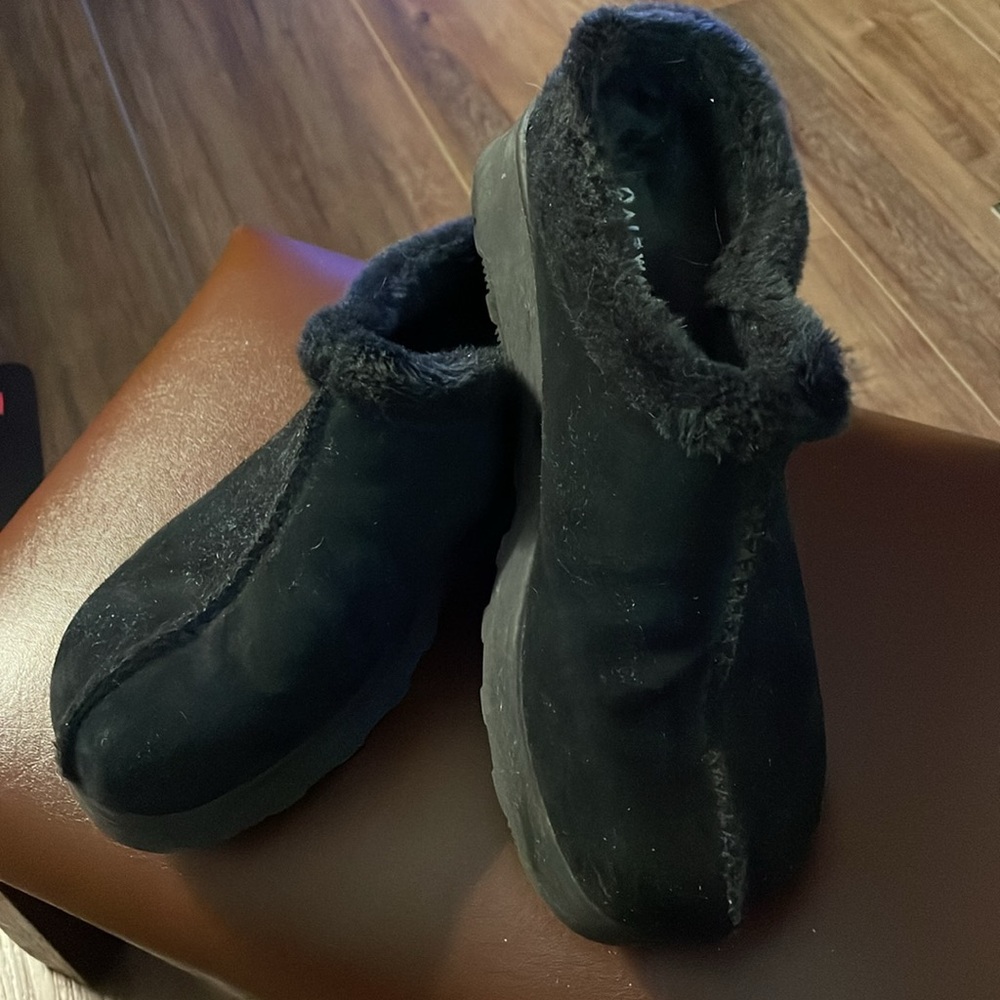 Airwalk Chunky Slip On Black Suede Mule Shoes 9
